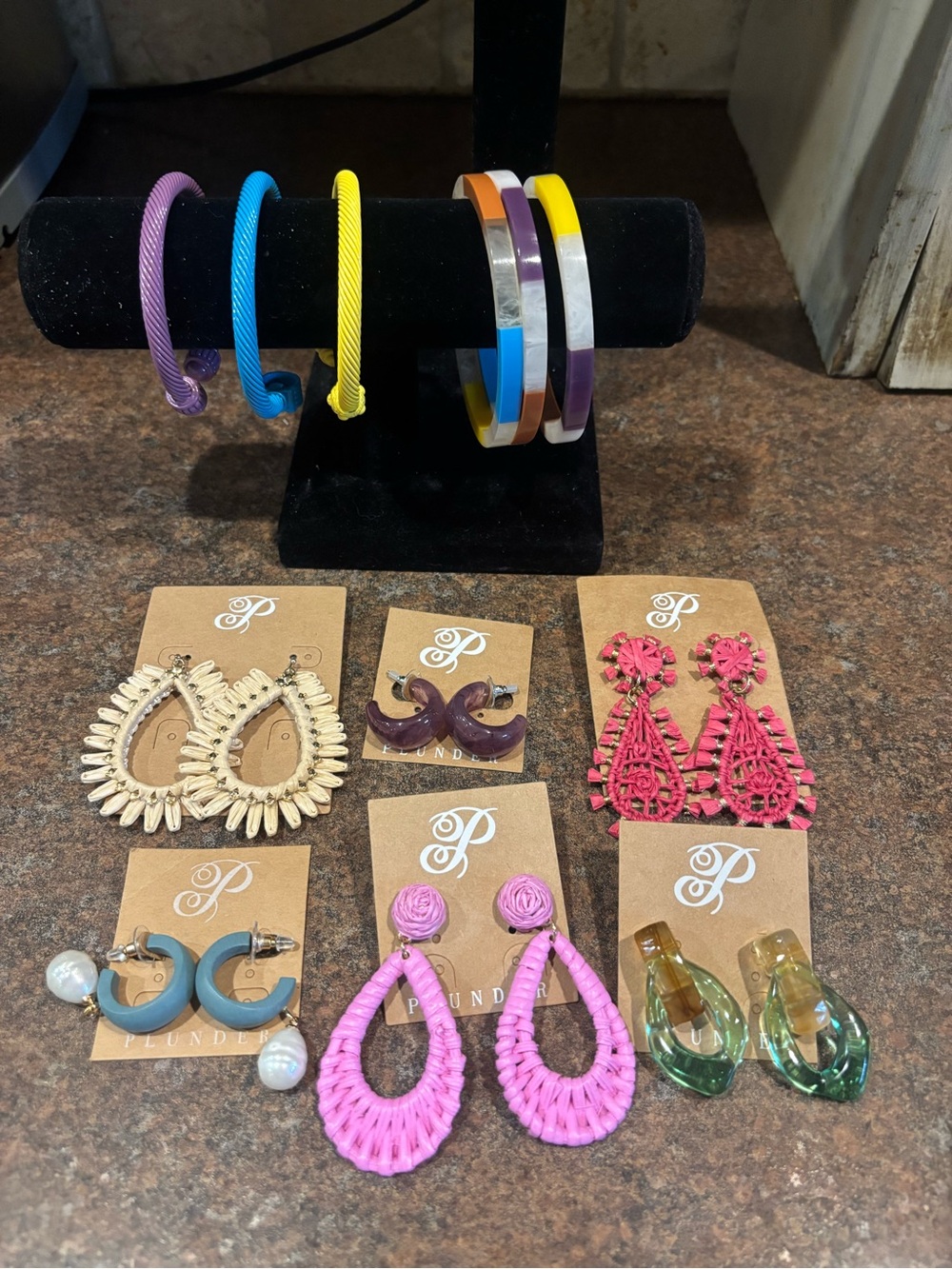 🏀Plunder Women’s Mixed earrings and bracelet bundle